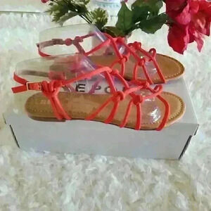 Report Gail Flat Sandal